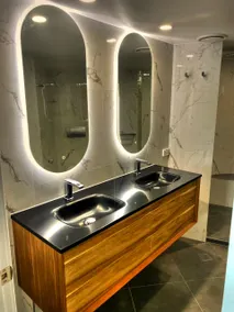 Sirocco Oceanfront Luxury Sub-Penthouse - Image 4