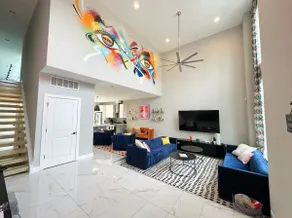 Art of Tremont | Theatre Room | King Tempur-pedic - Image 5