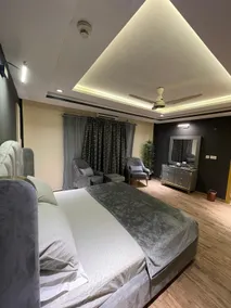 Elites Inn | Luxe & Modern 1 BHK Apartment - Image 3