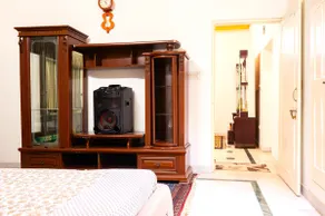 Central Stay - Lotus Beds 2BHK •Walk To Pink City - Image 5