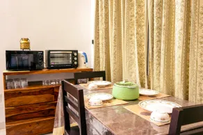 Central Stay - Lotus Beds 2BHK •Walk To Pink City - Image 3
