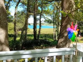 Peaceful Bay View Chalet,Pet Friendly, Own Parking - Image 4