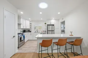 New! Beautiful 3B/3B Oasis｜Central Silicon Valley - Image 3