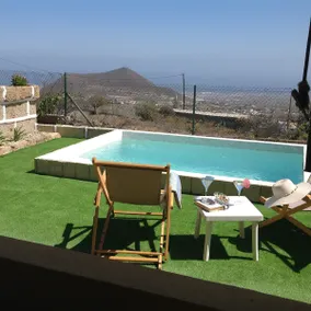 House ”Los Atardeceres” | With heated pool - Image 3