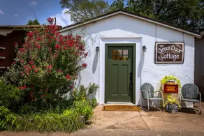 The Green Door Cottage - Image 5
