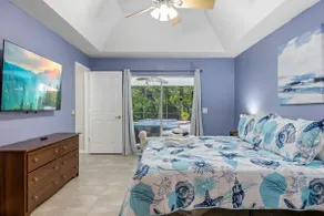Turquoise Turtle Cove-25 Mins to the Beach & Port! - Image 5