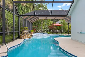 Turquoise Turtle Cove-25 Mins to the Beach & Port! - Image 3