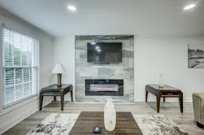 Lux National Harbor Retreat - Image 2