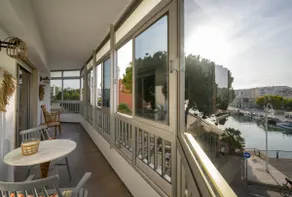 Coastal Getaway, Port and Beach - Image 5