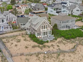 Seaside Serenity Retreat - Image 2