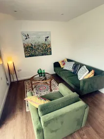 Living Like a Local at Dotties - Image 3