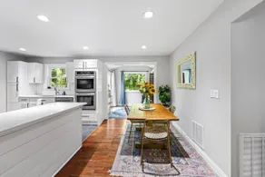 Stylish House Open Concept 2 Kingbedrooms 1 Office - Image 3