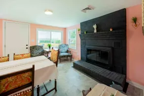 The Great Gatsby Pink Flamingo Lounge Retreat! - Image 5