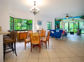 Paradise House, Boquete- hiking, birding, coffee! - Image 4