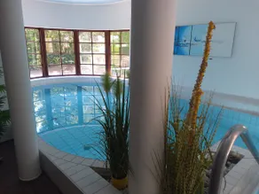 Vision and pool - ideal for golf and wellness - Image 3