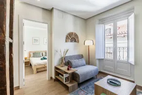 Plaza Mayor Apartment - Image 2