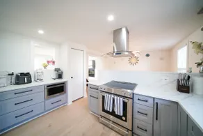 Charming Arlington home. - Image 4