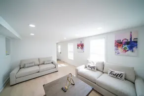 Charming Arlington home. - Image 2