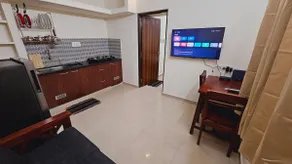 Chippy Apartments No 10 - Image 5