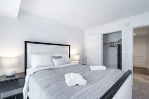 Beautiful 2 bed with pool gym Stanford&Sandhill Rd - Image 3