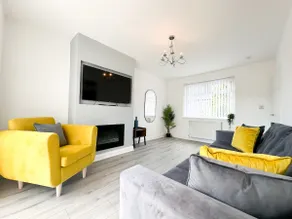 Malvern House by Blue Skies Stays - Image 3