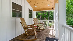 Super Cute, Pet Friendly 3BR/2BA LKG Boho Bungalow - Image 3