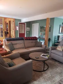 Ski Home 5BR, Secluded yet close to mtns and town - Image 3