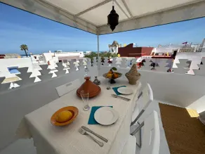 Cactus house near the beach - Image 5