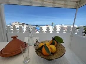 Cactus house near the beach - Image 2