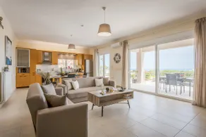 NeSo - Peter's Flat steps to Beach with Great Views - Image 5