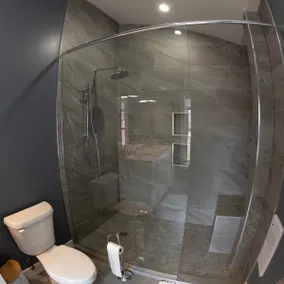 Luxury 1BR Suite, Ocean Front Balcony, downtown - Image 4