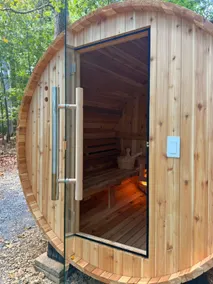 25% Off ~ Sauna, HotTub, Music, Games, Pets, 6TVs - Image 5
