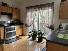 Sweet Colonial Home in Ann Arbor - Image 3