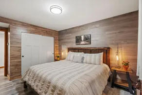 Luxury Chalet w/ HotTub-Sauna-Gym-EVCharging-AC-WiFi - Image 5