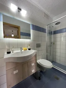 ARGO Downtown Apartment - Image 5