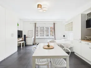 Fully furnished studio near Luxembourg station! - Image 2