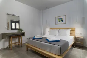Aspras Luxury Apartments - Image 2