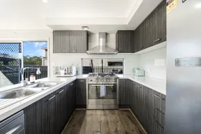 6Br near Schofield Rousehill Centre - Image 3