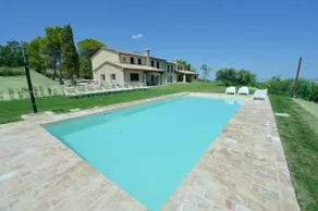 Almifiole Holiday Home - Image 2