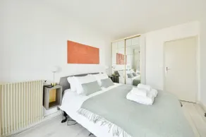 Splendid view of Eiffel Tower : Spacious 2BR Gem - Image 3