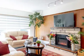 Clean and Cozy Vancouver Getaway - Image 2