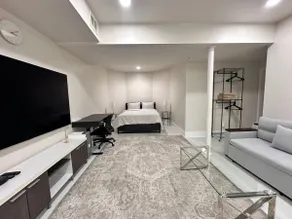 Studio Basement Apt near KOP Mall & Train Station - Image 4