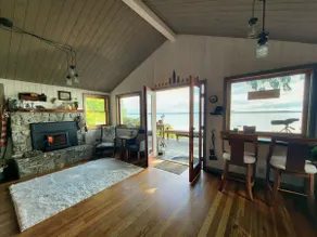 Log cabin w/ private beach, Sound views - Image 3