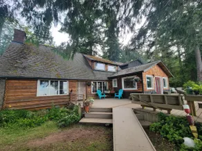 Log cabin w/ private beach, Sound views - Image 2