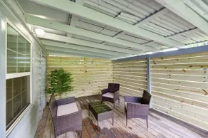 Indoor fireplace w/ patio & Pool Table - Image 3