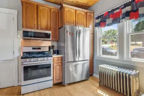 EntireHouse/GlenEllyn/4bd1bath/Laundry/Wheaton - Image 5
