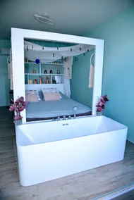 Escape to our seaside retreat. - Image 5