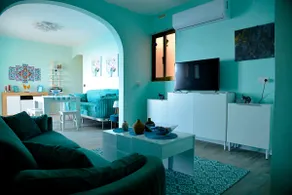 Escape to our seaside retreat. - Image 4