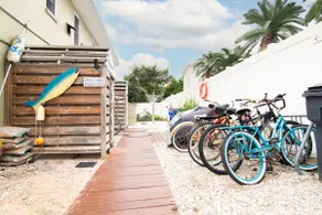 Dawn's Beach House - Image 2
