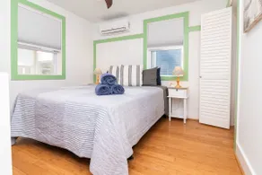 Dawn's Beach House - Image 3